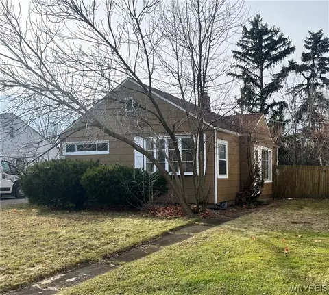 1520 Eggert Rd, Amherst, NY 14226
