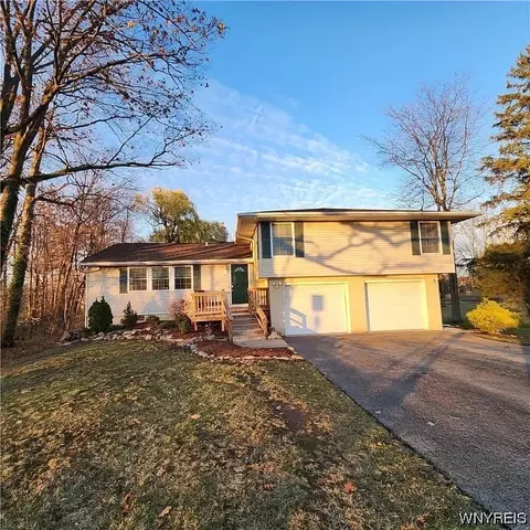 2443 Upper Mountain Rd, Sanborn, NY 14132