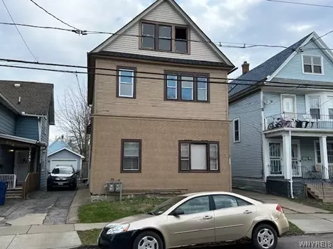 121 Bush St, Buffalo, NY 14207