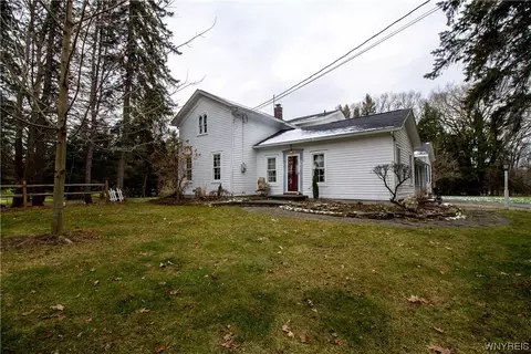 7260 Jewett Holmwood Rd, Orchard Park, NY 14127