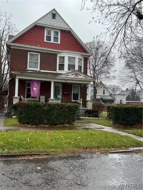 535 Memorial Pkwy, Niagara Falls, NY 14301