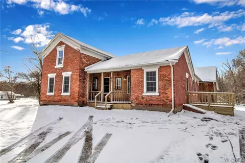 2792 Quaker Rd, Hartland, NY 14067