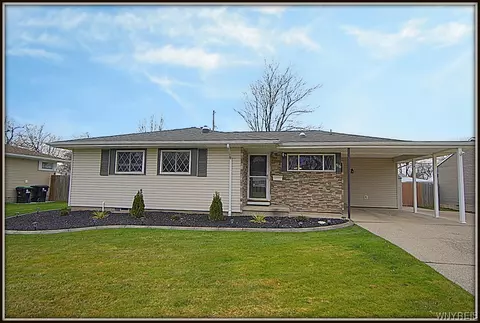 96 Ames Ave, Tonawanda, NY 14150
