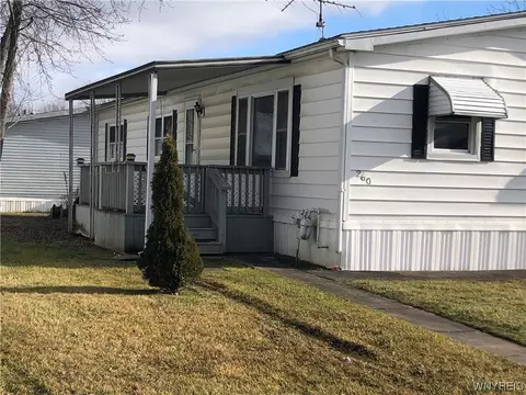 6035 S Transit260 Deer Trail Rd, Lockport, NY 14094