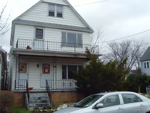 107-111 Peter St, Buffalo, NY 14207