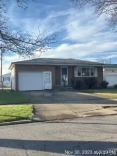 178 Gary Ln, Cheektowaga, NY 14227