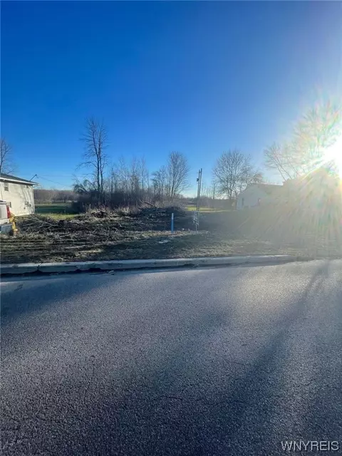 6064 Robinson Rd, Pendleton, NY 14094 photo 10