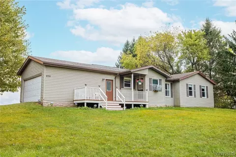850 Palmer Rd, Riga, NY 14428