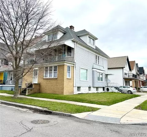 92 Massachusetts Ave, Buffalo, NY 14213