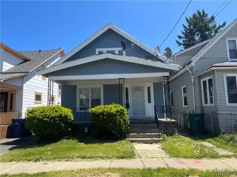 21 Cambridge Ave, Buffalo, NY 14215