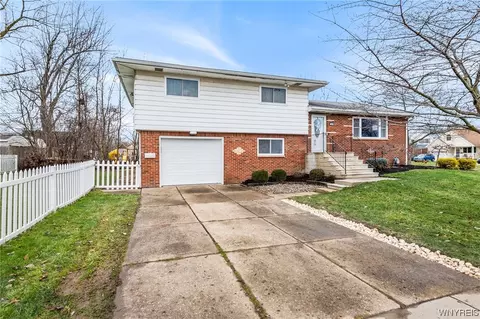 260 Grandview Ave, Buffalo, NY 14223