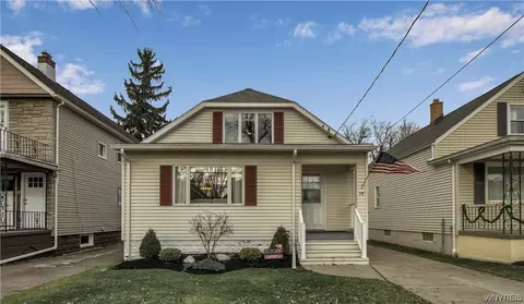 18 Whitehall Ave, Buffalo, NY 14220