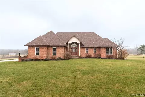 10181 Francis Rd, Bethany, NY 14020