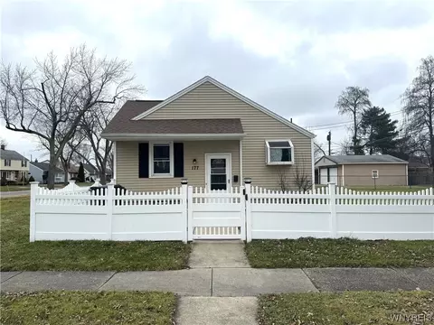 177 Pilgrim Rd, Tonawanda, NY 14150