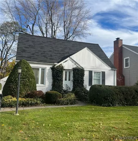 381 Hartford Ave, Buffalo, NY 14223