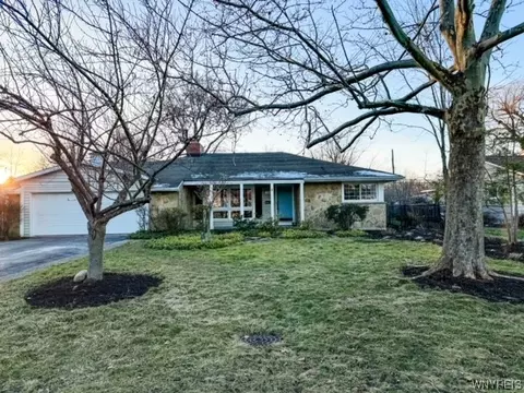 80 Westchester Rd, Amherst, NY 14221