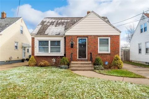 477 Springville Ave, Amherst, NY 14226