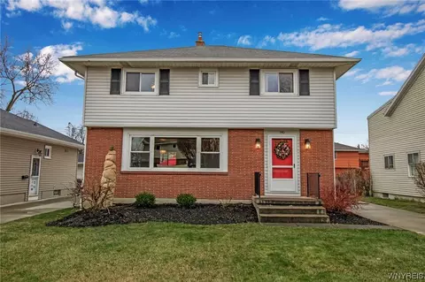 140 Grayton Rd, Tonawanda, NY 14150