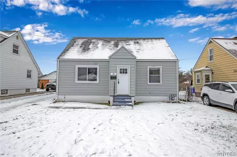 34 Fernwood Ave, West Seneca, NY 14206