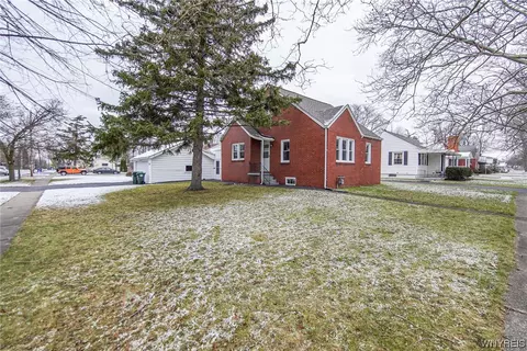377 Mill St, Amherst, NY 14221