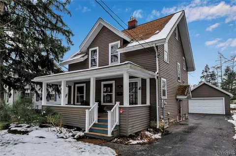 253 Sycamore St, Aurora, NY 14052