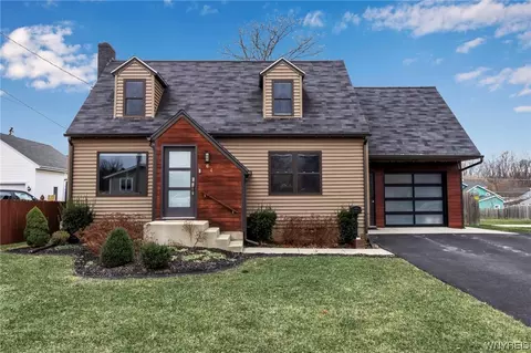 64 S Vernon St, Royalton, NY 14105