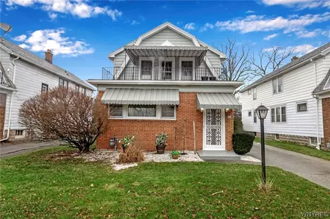 119 Leonard St, Buffalo, NY 14215