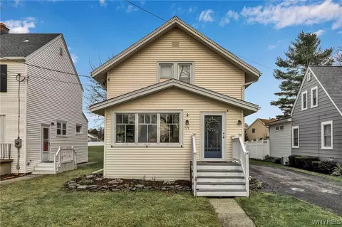 775 Walnut St, Lockport, NY 14094