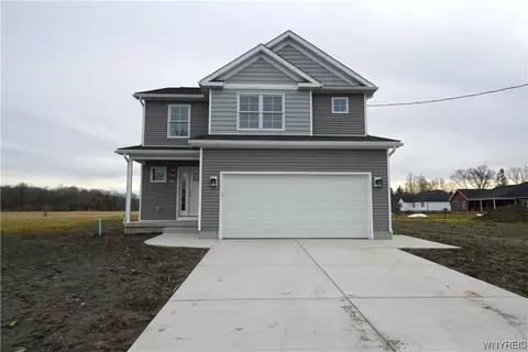 8207 Schreiner Rd, Eden, NY 14057