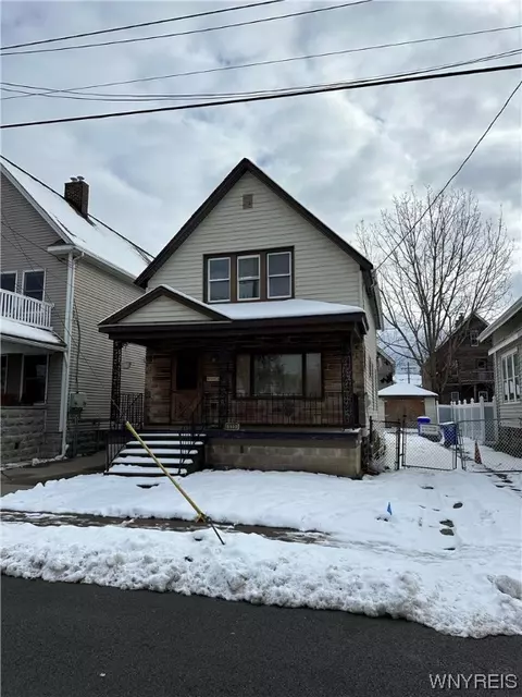 111 Duerstein St, West Seneca, NY 14210
