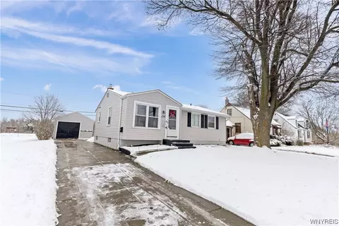 1346 Cleveland Dr, Cheektowaga, NY 14225