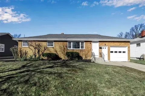 107 Thurston Ave, Buffalo, NY 14217