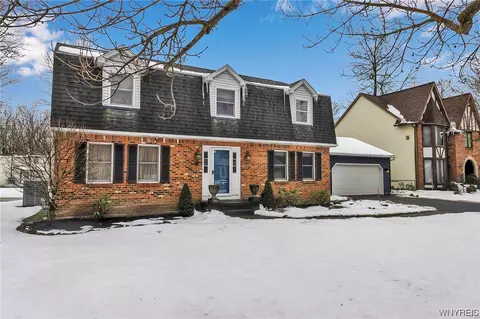 43 Alran Dr, Amherst, NY 14221
