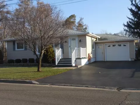 218 Richmond Ave, Batavia, NY 14020