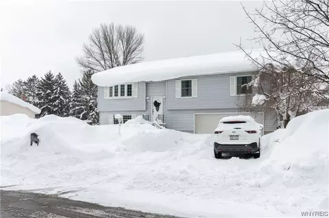 46 Melberry, Orchard Park, NY 14127