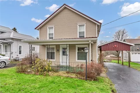 11964 Main St, Perrysburg, NY 14129