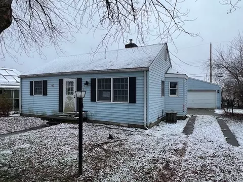 239 Edward St, North Tonawanda, NY 14120