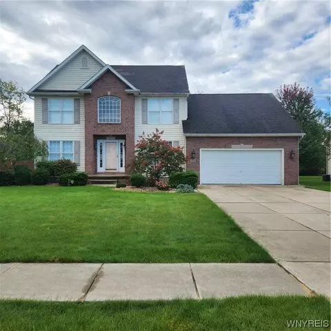 152 Sandpiper Ln, Grand Island, NY 14072