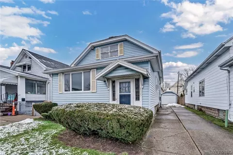 105 Eggert Rd, Cheektowaga, NY 14215