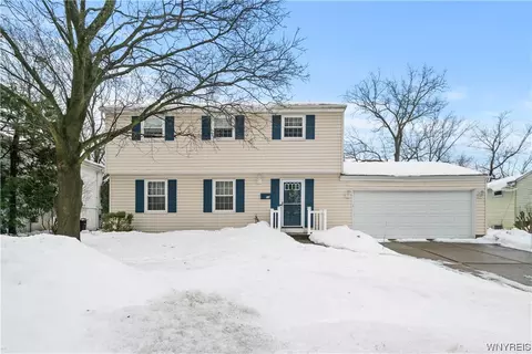 73 Heather Hill Dr, West Seneca, NY 14224