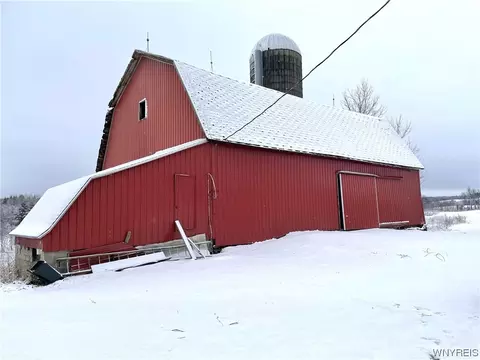 4653 Route 98, Java, NY 14113 photo 3