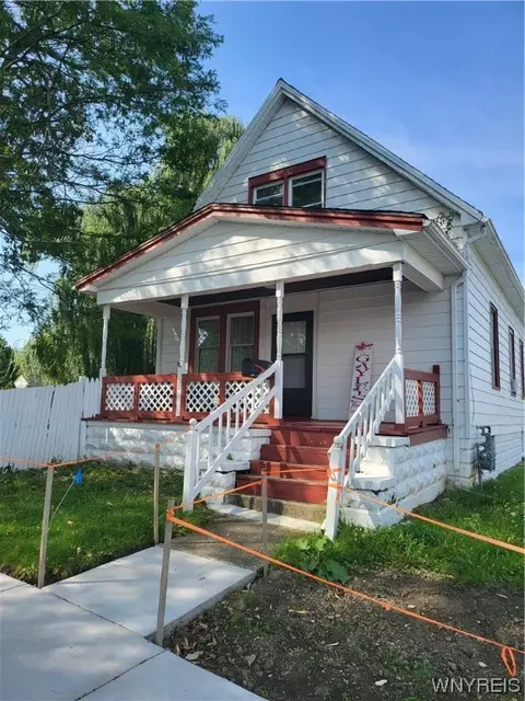 150 Reo Ave, Buffalo, NY 14211