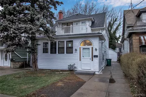 130 Dartmouth Ave, Buffalo, NY 14215