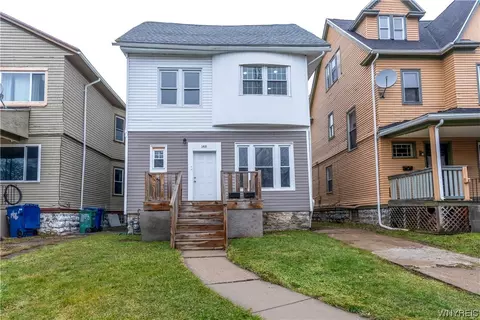148 Auburn Ave, Buffalo, NY 14213