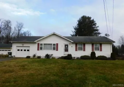 3352 Old Fluvanna Rd, Ellicott, NY 14701