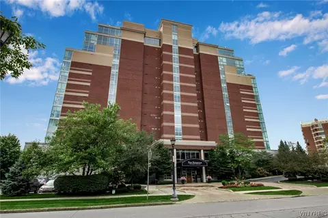132 Lakefront Blvd #303, Buffalo, NY 14202