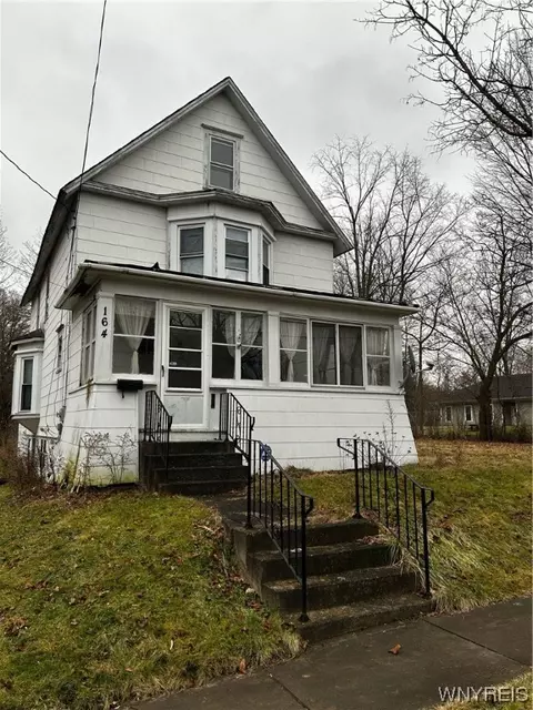 164 Commercial St, Persia, NY 14070