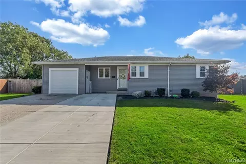 3 Fairlane Ave, Tonawanda, NY 14150