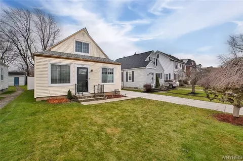 237 Winston Rd, Buffalo, NY 14216