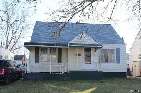 3557 Ferry Ave, Niagara Falls, NY 14301